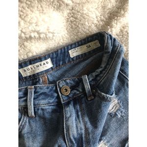 SUPER CUTE!!! Bullhead High Waisted Shorts ✨